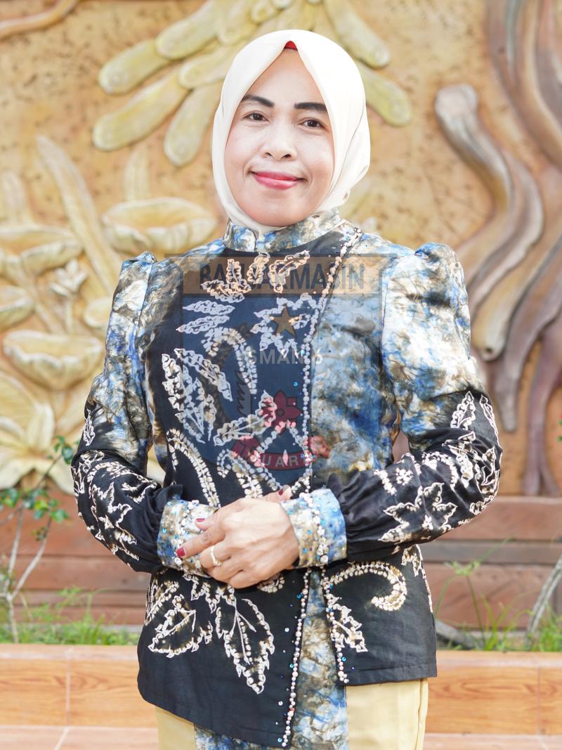 Profil Dewi Sintha, S.Pd.