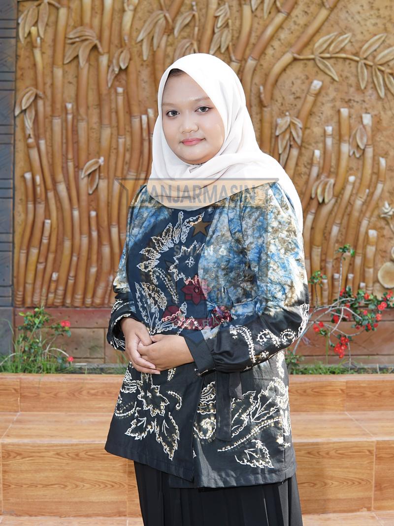 Profil Elyna Nabila
